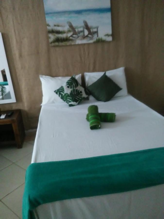 Hotel Pousada pé na areia à Serra  Extérieur photo